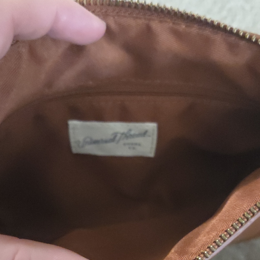 NWT Universal Thread Small Crossbody Bag - Picture 3 of 7